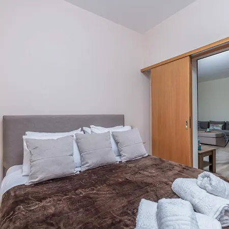 בית נופש Beauty Of Sunset Orthoniaí