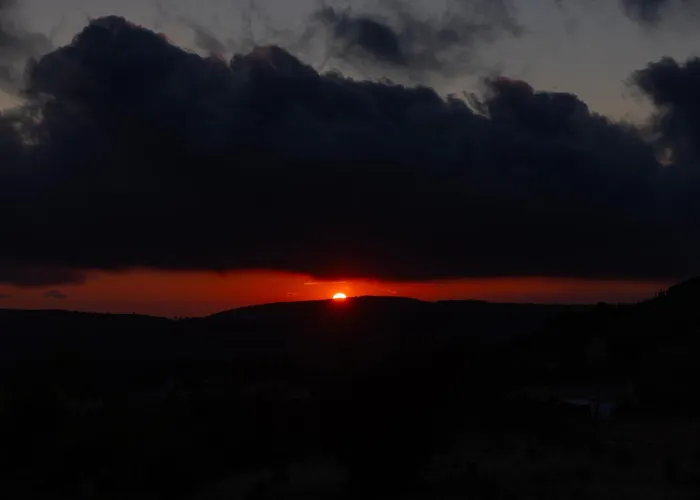 Beauty Of Sunset בית נופש Orthoniaí